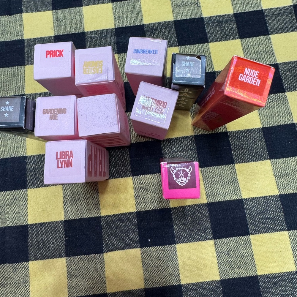 JEFFREE STAR Assorted LipstickS LOT LIQUID LIPS VELOR GLOSS 11 items NEW UNUSED